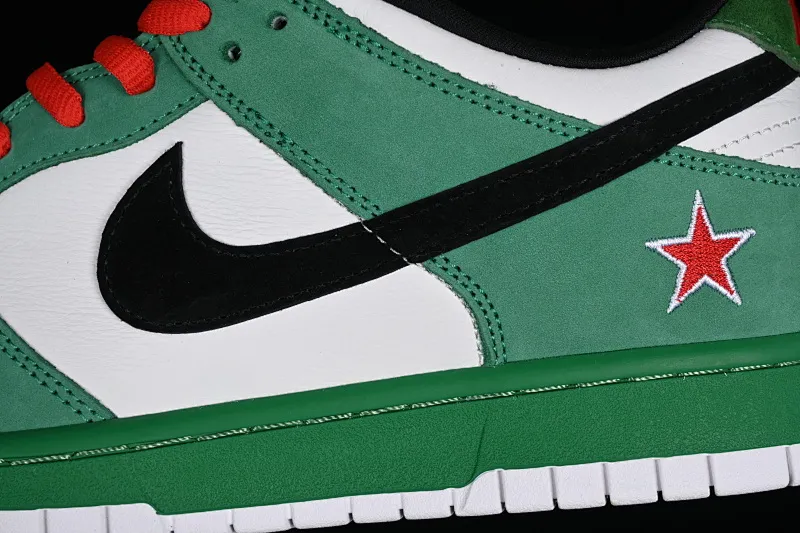 All categories Nk SB Dunk series Nk SB Dunk Low low-top sneakers Y version Nk Dunk SB Low Heineken Heineken ultra-limited edition low-top sports and leisure sneakers 304292-302